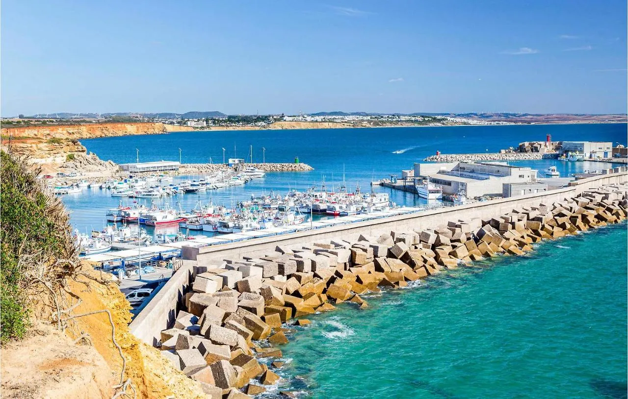 Stunning Apartment In Conil De La Frontera